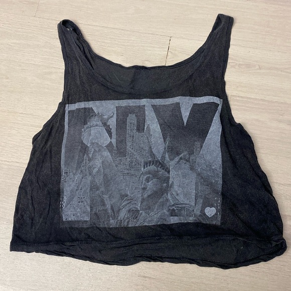 Brandy Melville Tank Top - NEW YORK - Picture 1 of 4